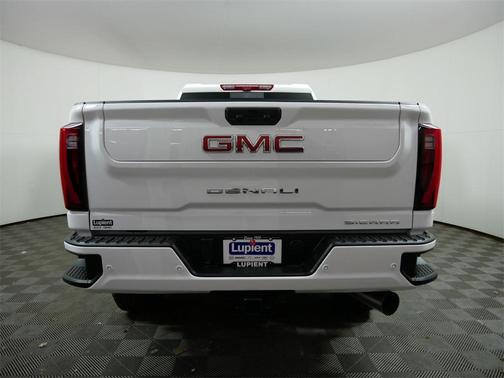 2025 GMC Sierra 3500 Denali
