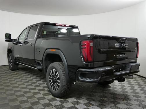 2025 GMC Sierra 3500 Denali Ultimate