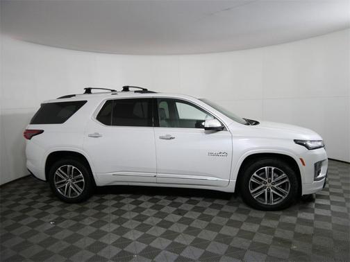 2022 Chevrolet Traverse High Country