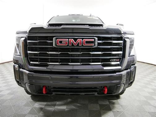 2024 GMC Sierra 2500 AT4
