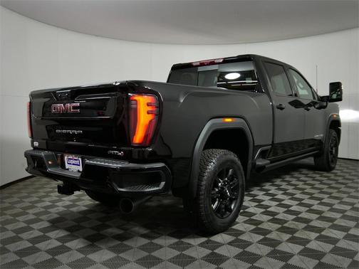 2026 GMC Sierra 3500 AT4