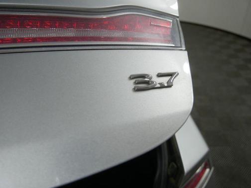 2016 Lincoln MKZ Base