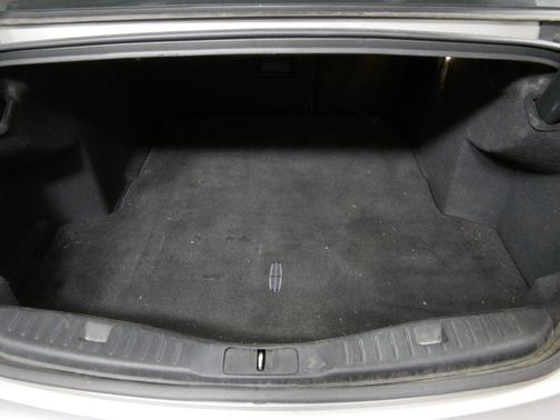 2016 Lincoln MKZ Base