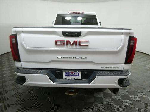 2025 GMC Sierra 3500 Denali