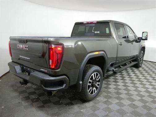 2022 GMC Sierra 2500 AT4