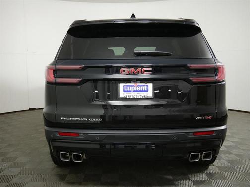 2025 GMC Acadia AT4