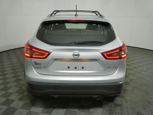 2020 Nissan Rogue Sport SL