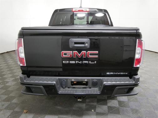 2022 GMC Canyon Denali