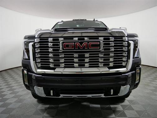 2025 GMC Sierra 3500 Denali