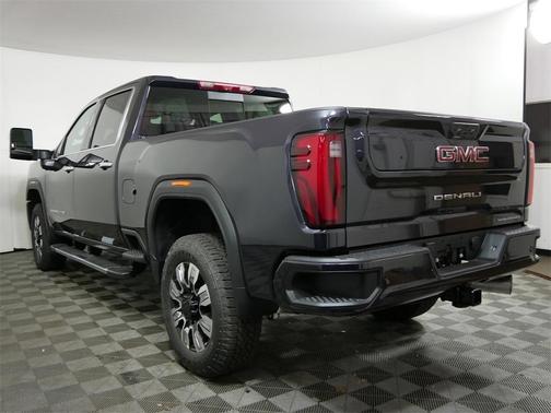 2025 GMC Sierra 3500 Denali
