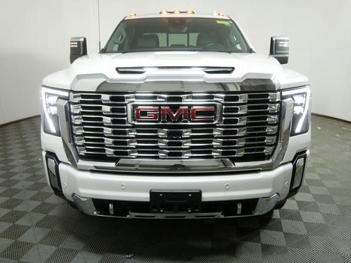 2024 GMC Sierra 3500 Denali