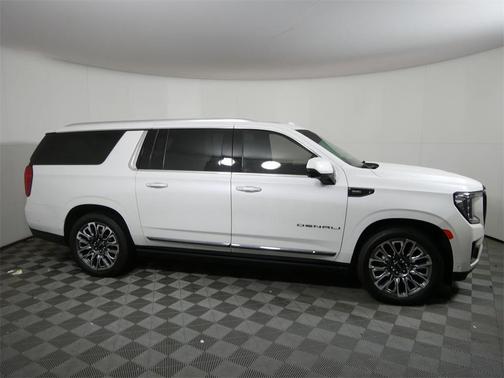 2024 GMC Yukon XL Denali Ultimate