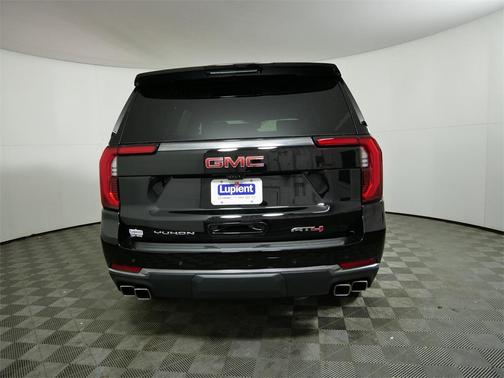 2025 GMC Yukon AT4