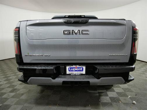 2025 GMC Sierra EV Denali