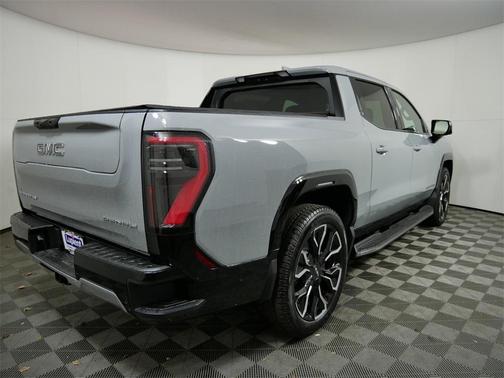 2025 GMC Sierra EV Denali