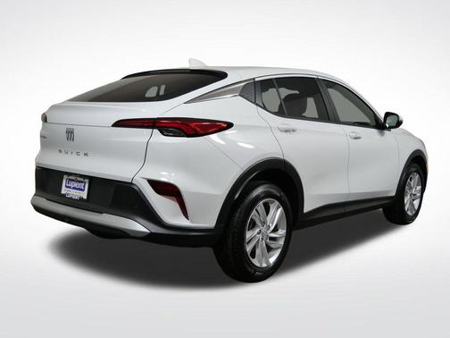 Summit White 2026 Buick Envista Preferred