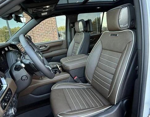 2025 GMC Yukon Denali Ultimate