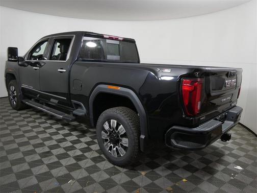 2023 GMC Sierra 2500 Denali