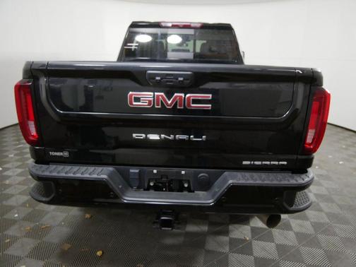 2023 GMC Sierra 2500 Denali