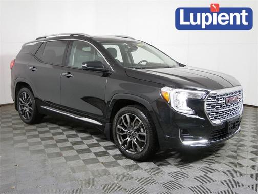 2022 GMC Terrain Denali