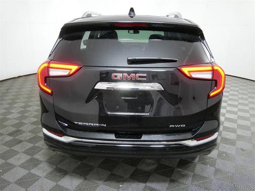 2022 GMC Terrain Denali