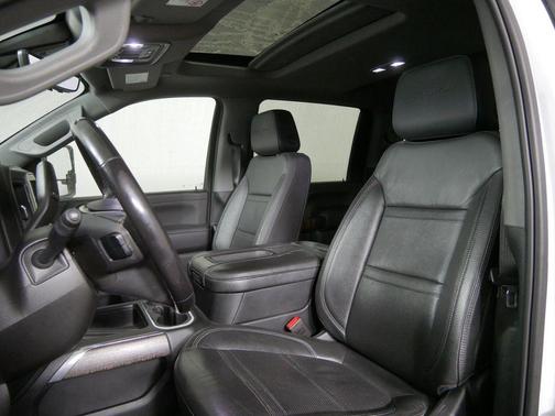 2020 GMC Sierra 2500 Denali