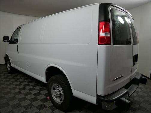 2022 Chevrolet Express 2500 Work Van