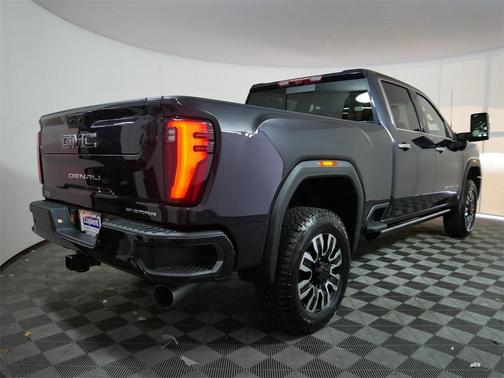 2025 GMC Sierra 3500 Denali Ultimate