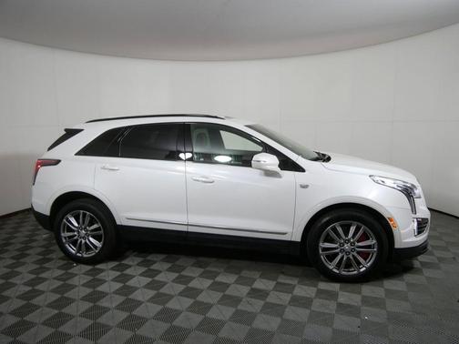 2024 Cadillac XT5 Sport