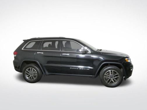 Diamond Black 2022 Jeep Grand Cherokee WK Limited