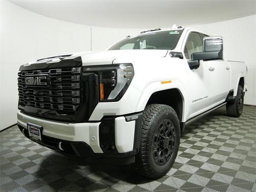2025 GMC Sierra 3500 Denali Ultimate