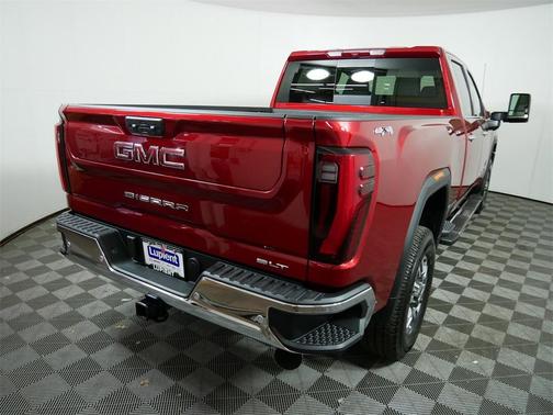 2025 GMC Sierra 3500 SLT