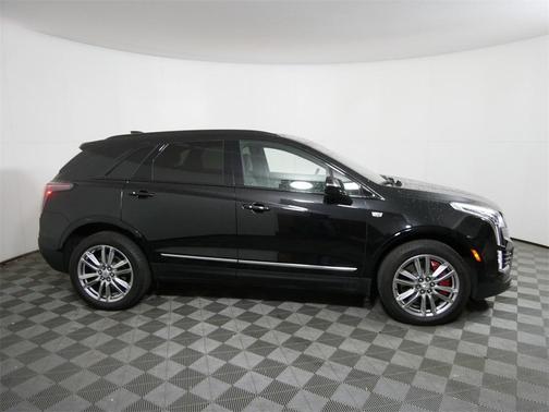 2023 Cadillac XT5 Sport
