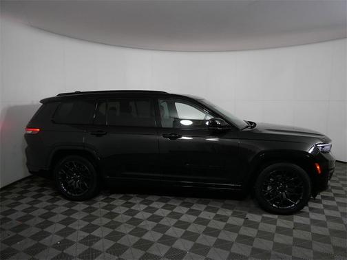 2024 Jeep Grand Cherokee L Summit