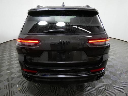 2024 Jeep Grand Cherokee L Summit