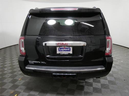 2018 GMC Yukon XL Denali