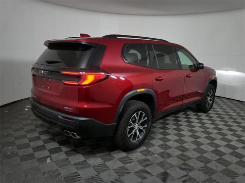 2024 GMC Acadia AT4