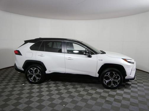 2024 Toyota RAV4 Prime XSE