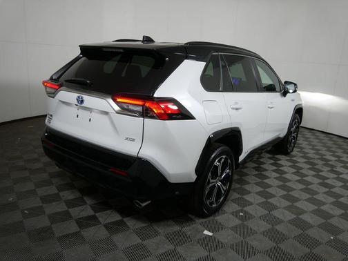 2024 Toyota RAV4 Prime XSE