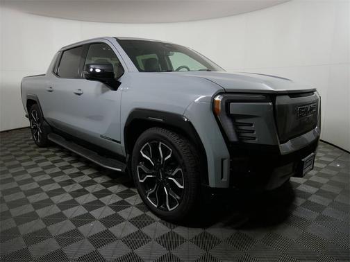 2024 GMC Sierra EV Denali
