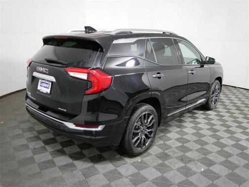 2022 GMC Terrain Denali