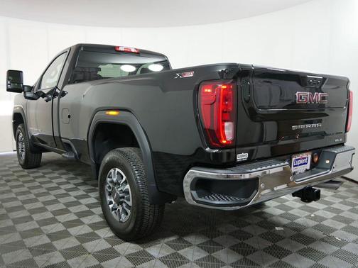 2025 GMC Sierra 2500 SLE
