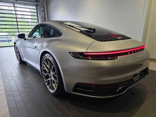 GT-Silver Metallic 2023 Porsche 911