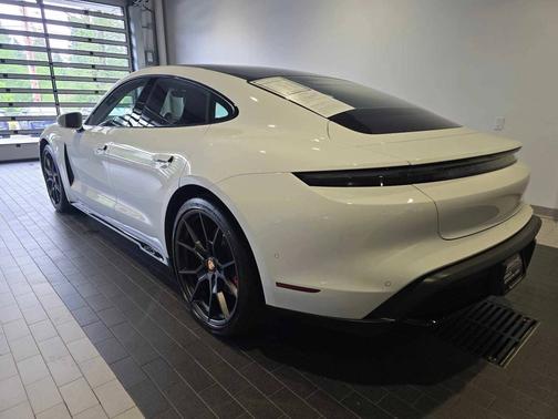 White 2023 Porsche Taycan