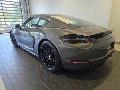 Agate Grey Metallic 2024 Porsche 718 Cayman
