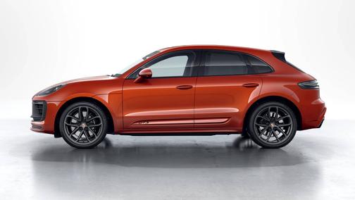 Papaya Metallic 2023 Porsche Macan