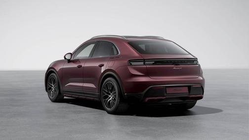 Copper Ruby Metallic 2025 Porsche Macan