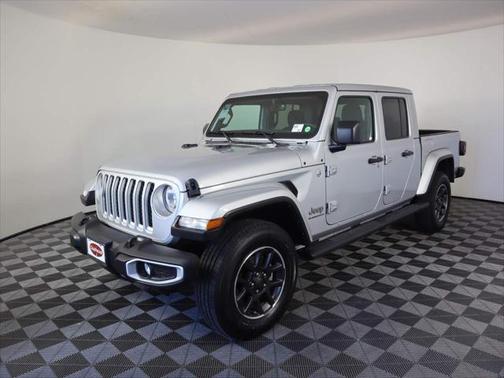 2023 Jeep Gladiator Overland 4x4