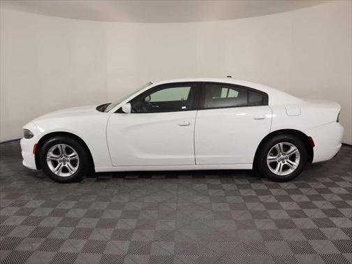 2022 Dodge Charger SXT RWD