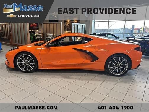 2024 Chevrolet Corvette Stingray w/2LT